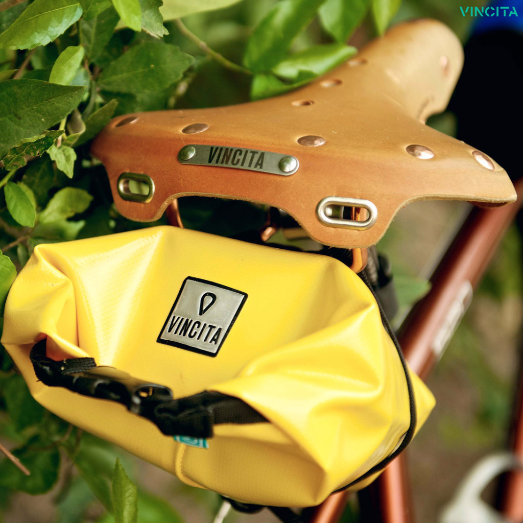 vincita saddle bag